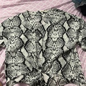 Women’s size small blouse